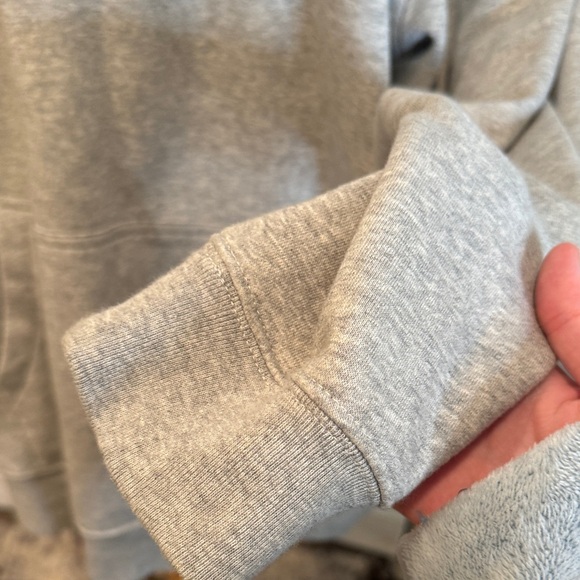 GAP Heather Gray Pullover Hoodie - Picture 3 of 4